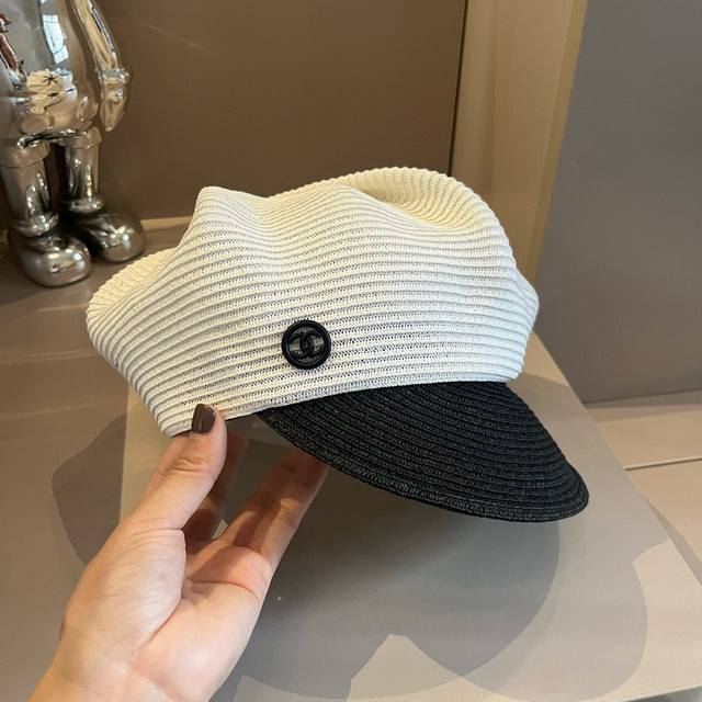 Chanel香奈儿画家帽，堆堆鸭舌帽帽，不规则设计，头围57Cm