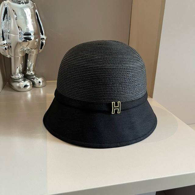 Dior迪奥新款草帽，动物纹拼接，遮阳草帽，头围57Cm - 点击图像关闭