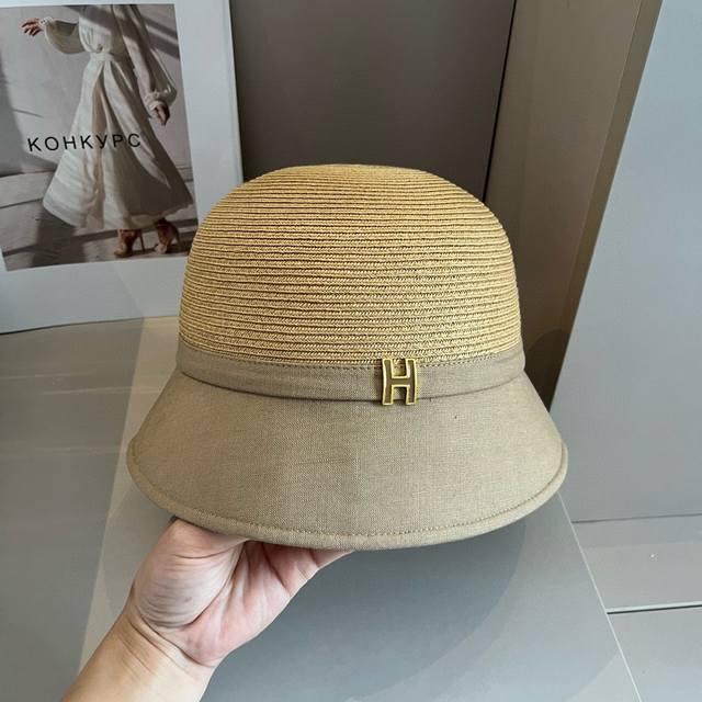 Dior迪奥新款草帽，动物纹拼接，遮阳草帽，头围57Cm