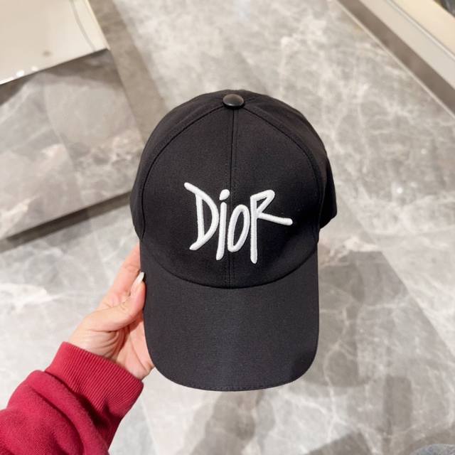 Dior迪奥 官网同步新款发布 老花d家棒球帽，水洗标吊牌齐全，超级火爆