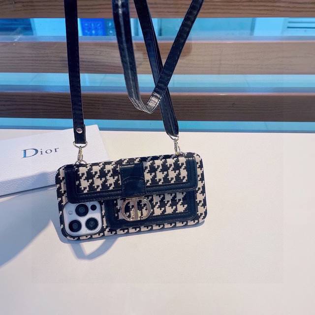 Dior迪奥千鸟格斜挎卡包手机壳 型号：为了不出现报错型号，请打开本机查看手机设置显示的型号 Iphone15Pro Max 6.7 Iphone15Pro 6