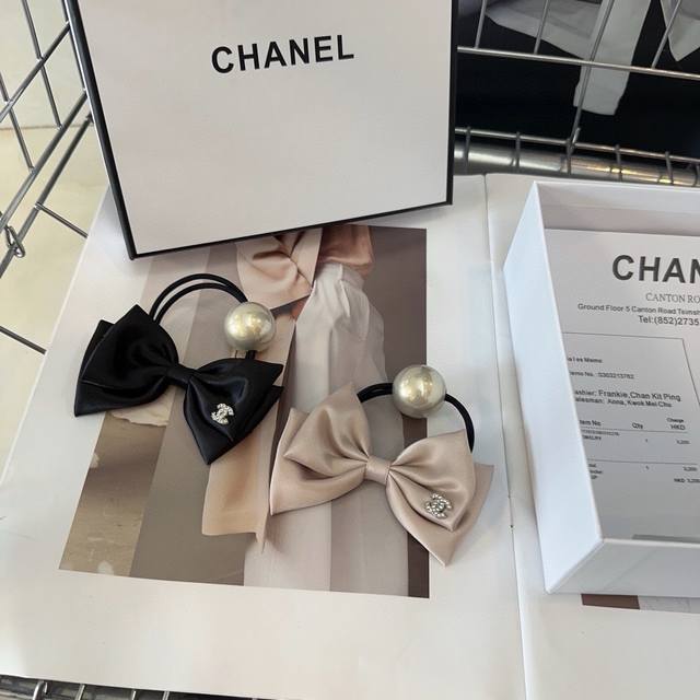 P 配包装盒 Chanel 香奈儿 最新款小香爆款发圈，超级好看！名媛范儿十足，小仙女必备