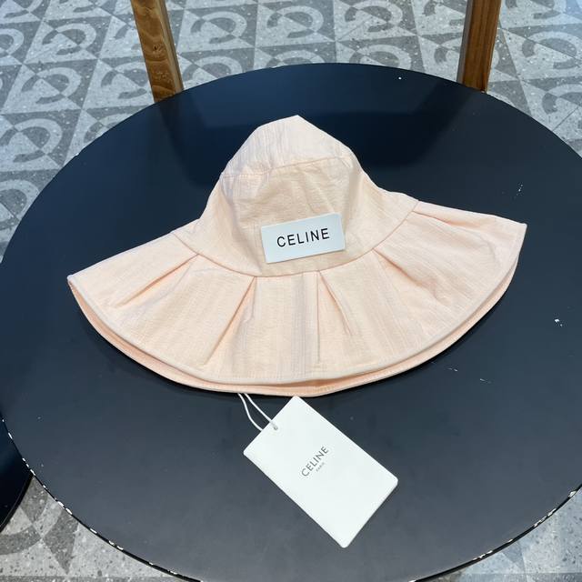 Celine塞琳 2024新款小香风渔夫帽，新款上架，百搭简约大方，今年最火爆
