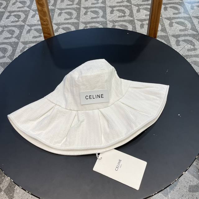 Celine塞琳 2024新款小香风渔夫帽，新款上架，百搭简约大方，今年最火爆