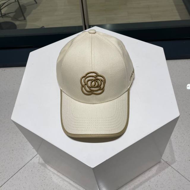 Chanel香奈儿新款棒球帽，夏款鸭舌帽，网状风格独特设计，单色 头围57Cm - 点击图像关闭