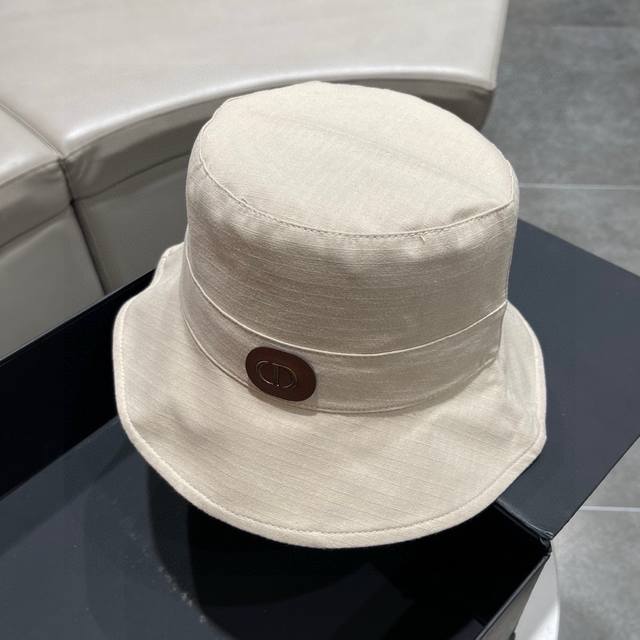 Dior迪奥24春秋款渔夫帽，休闲桶帽，百搭款，头围57、Cm
