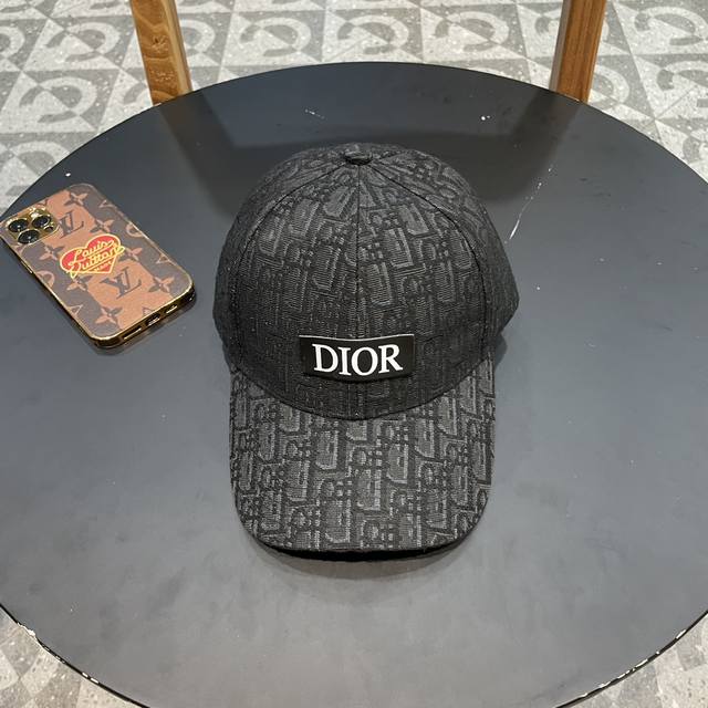 Dior迪奥 刺绣 官网同步新款发布 老花d家棒球帽，水洗标吊牌齐全，超级火爆