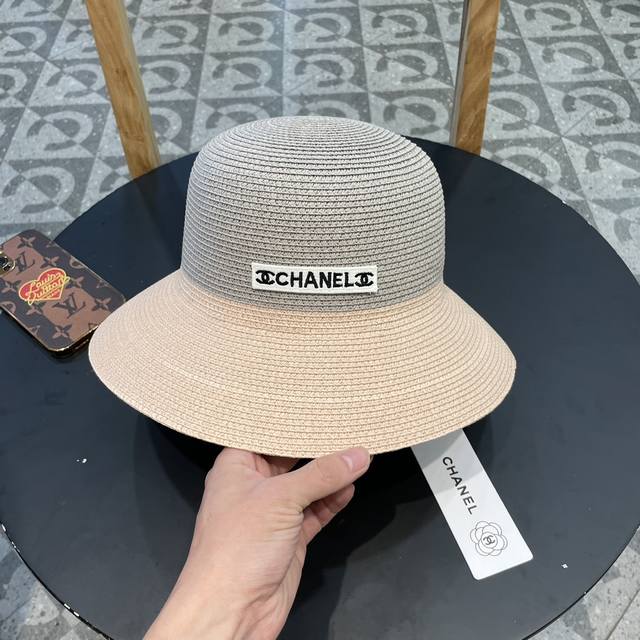 Chanel香奈儿 2024新款编织草帽，度假休闲必备，优雅大方的一款