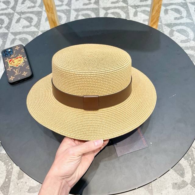 Lv路易威登 2024新款织带度假风盆帽草帽，旅行必备，超好搭配，赶紧入手！