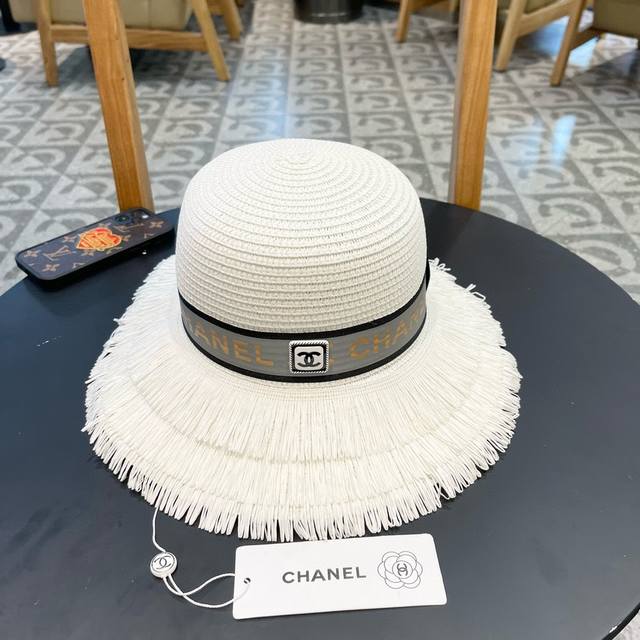 Chanel香奈儿 2024新款小香风灯罩盆帽草帽，赫本风拼色设计，出街必备 - 点击图像关闭