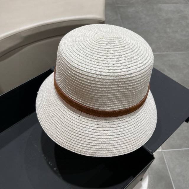 Celine赛琳草帽，草制作，名媛风 ，头围57Cm