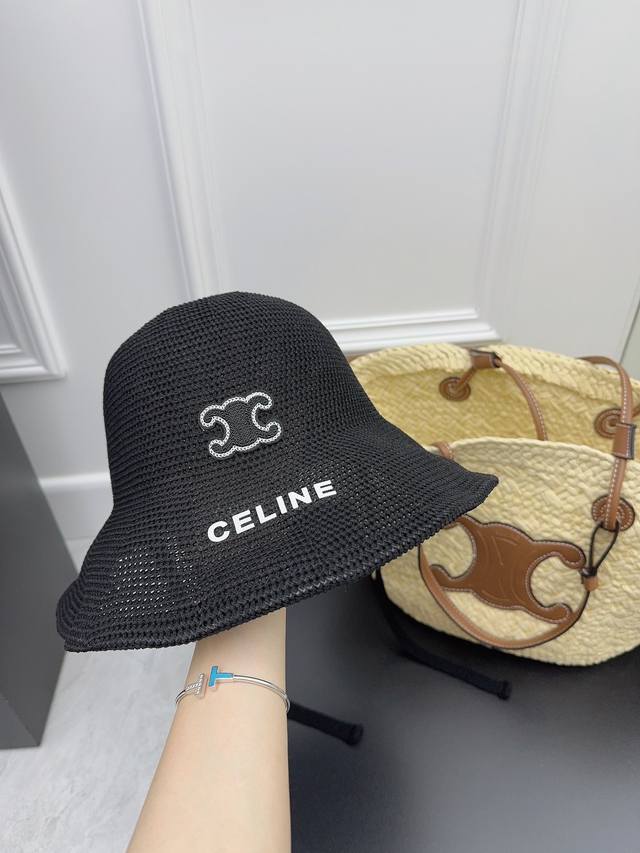 跑量 Celine～新款渔夫帽 优雅女神渔夫，超好看，小仙女超爱的款式好吗！超好凹造型的哦！