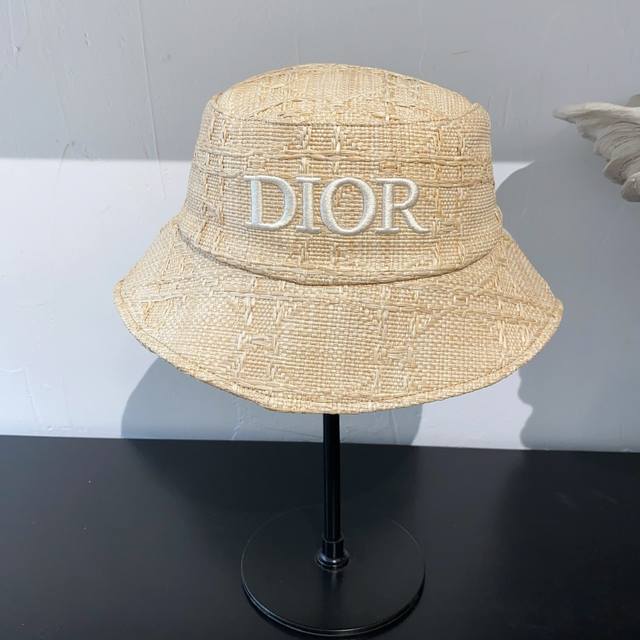 Dior新款刺绣字母草盆帽 独家定制款 头围55～58Cm防晒遮阳 本色 - 点击图像关闭