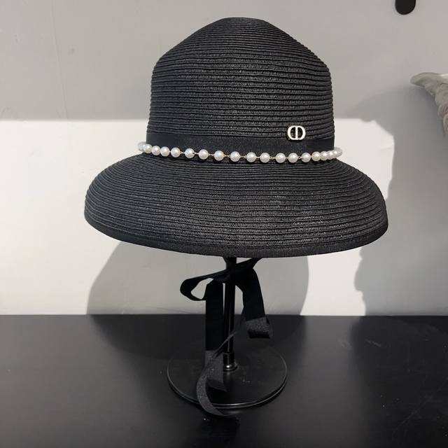 Dior迪奥 珍珠链条草盆帽 优雅赫本风 白色 卡其色 黑色 头围57Cm