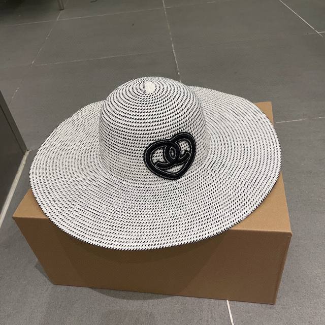 Chanel香奈儿新款遮阳帽，大帽檐沙滩帽，头围57Cm