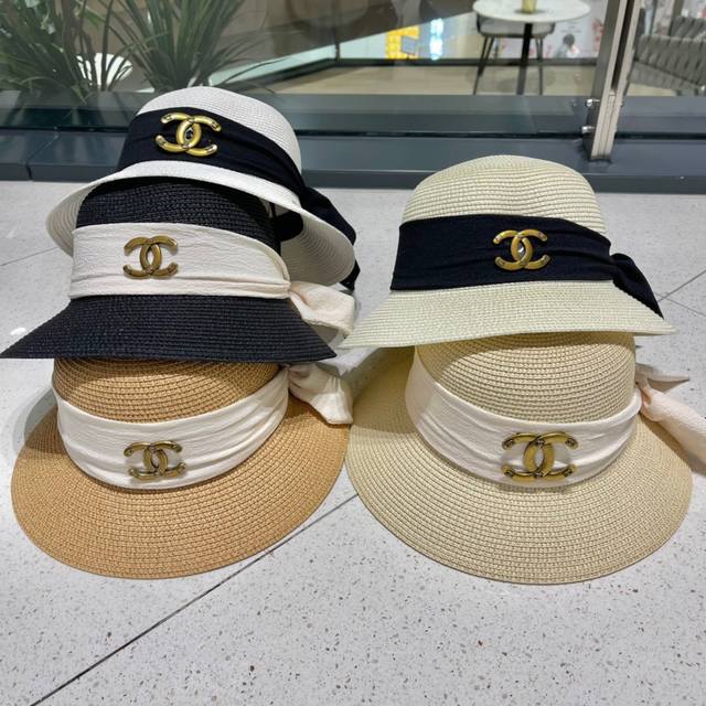 Chanel香2023的新款草编遮阳草帽盆帽，简约大方，百搭单品～出街首选