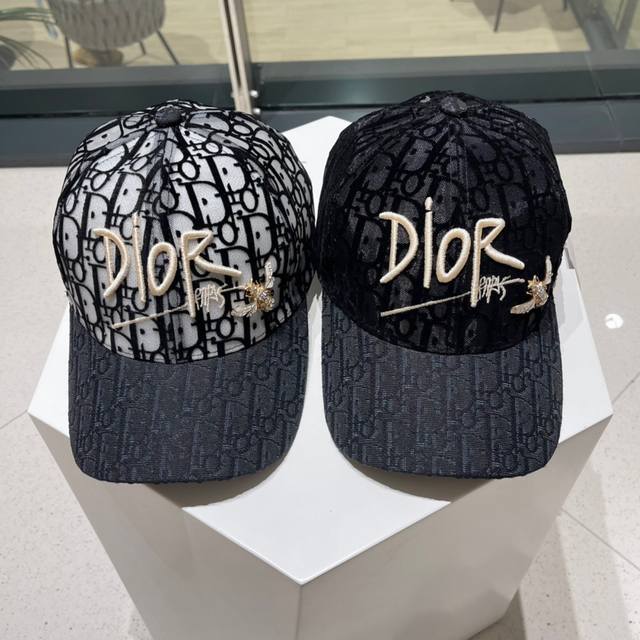 Dior 迪奥 新款原单棒球帽， 精致純也格调很有感觉，很酷很时尚，专柜断货热门，质量超赞