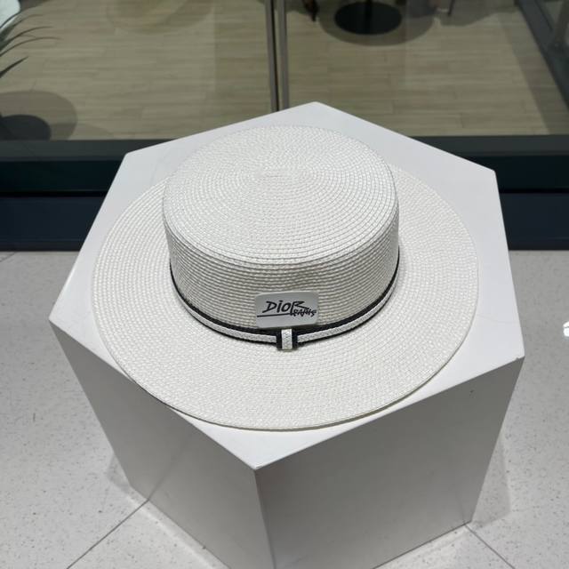 Dior迪奥新款草帽，沙滩遮阳帽，头围57Cm