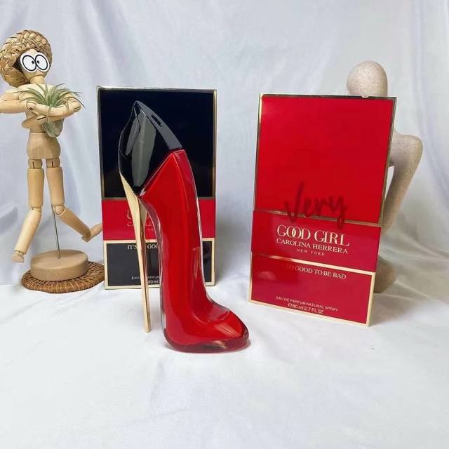 原单品质 . 卡洛琳娜红色高跟鞋香水80Ml卡洛琳那新款红色高跟鞋好女孩香水！卡罗琳娜-好女孩高跟鞋 相信每个女人