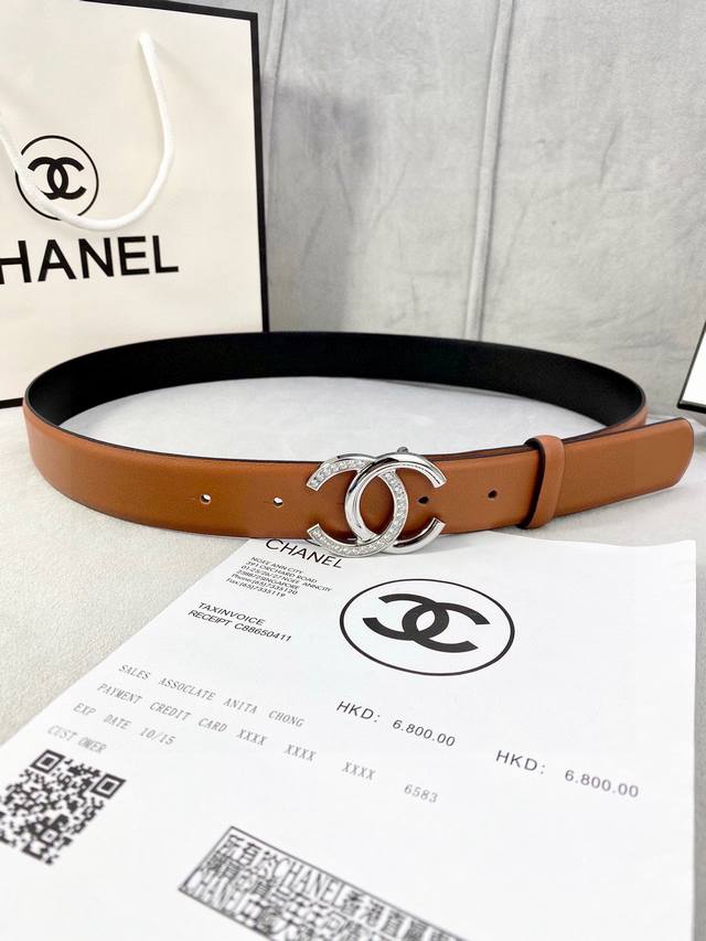 特 宽度3.0Cm Chanel 香奈儿 经典款平纹 两面原版牛皮金 银 色镶钻钢扣。