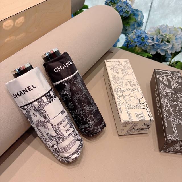 Chanel 香奈儿 五折手动折叠晴雨伞 选用台湾进口uv防紫外线伞布 原单代工级品质 2色 - 点击图像关闭