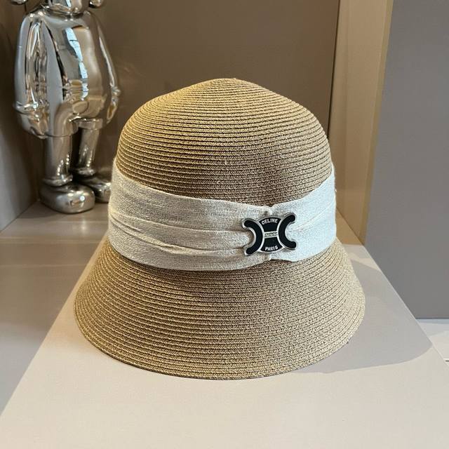 Celine赛琳新款盆帽、日韩风 日本纸草制作，棉麻织带装饰，头围57Cm