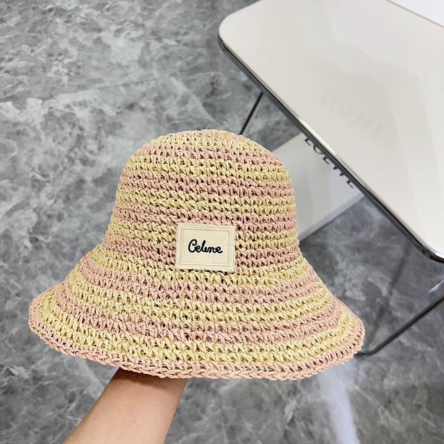 特 配防尘袋 Celine赛琳 2024新款拼接彩虹简约渔夫帽～简约大气 防晒设计，可折叠的一款