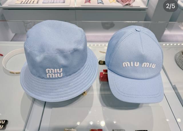 特批 Miu* 新款刺绣棒球 渔夫帽 新增浅米色和浅蓝色 百搭耐看 男女同款