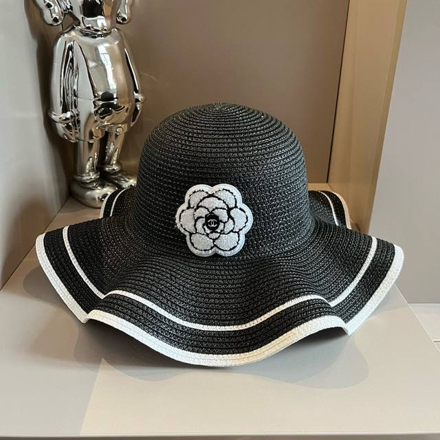 Chanel香奈儿山茶花草帽，波浪边遮阳帽，头围57Cm