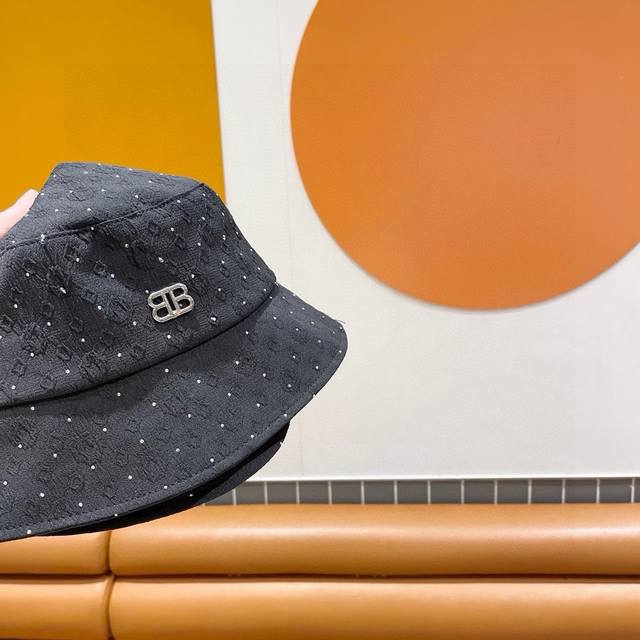 Balenciaga巴黎世家2024夏季新款渔夫帽，帆布帽，简约休闲百搭款，头围57Cm - 点击图像关闭