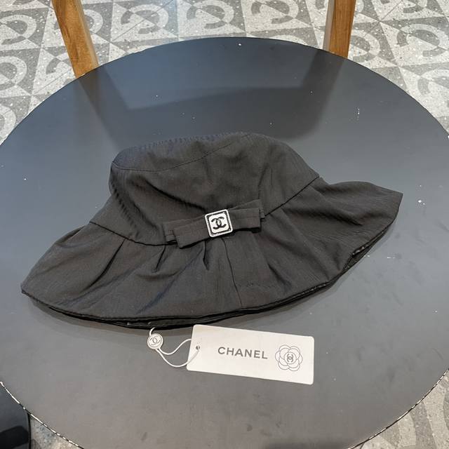 Chanel香奈儿大帽檐渔夫帽，帆布帽，简约网红款，头围57Cm