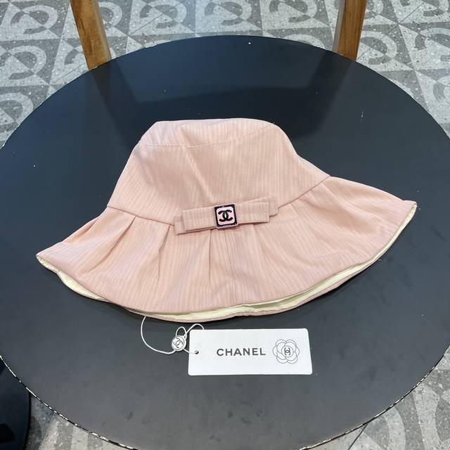 Chanel香奈儿大帽檐渔夫帽，帆布帽，简约网红款，头围57Cm - 点击图像关闭