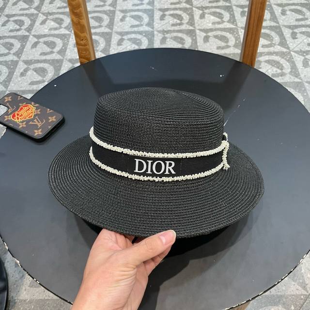 Dior迪奥 2024新款大牌拼色草帽 夏天海边首选～ 新款材质编织而成～质感满分 - 点击图像关闭