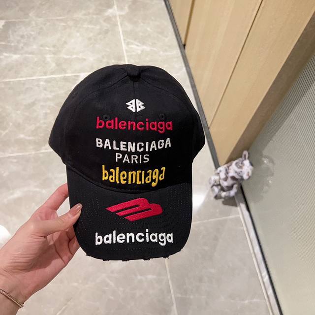 特价 配防尘袋 Balenciaga巴黎世家 2024新款专柜刺绣款男女款棒球帽，新款出货，大牌款超好搭配，赶紧入手！