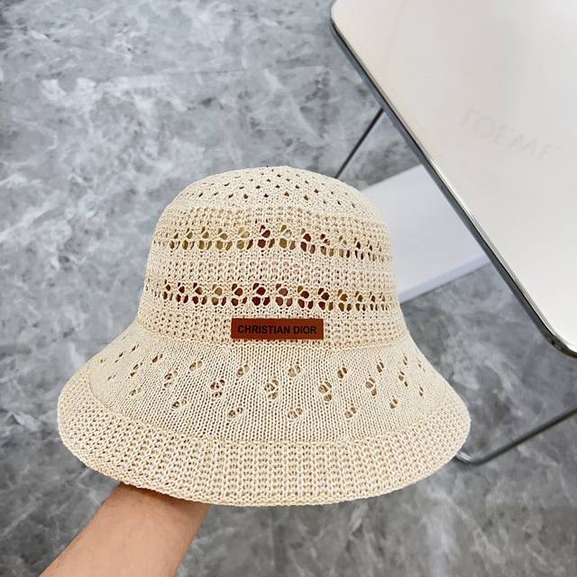 特 配防尘袋 Dior迪奥 2024新款镂空大牌渔夫帽可折叠 遮阳百搭的一款～非常有质感