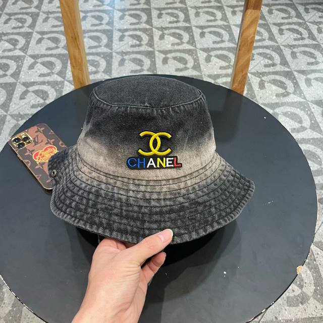 Chanel香奈儿水洗牛仔渔夫帽女2024新款遮阳防晒户外登山帽小众渐变设计感盆帽