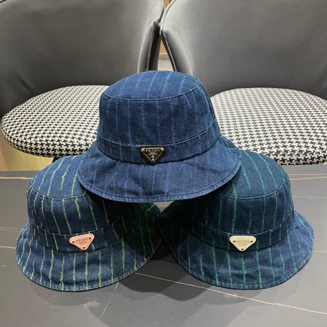 普拉达 Prada2024新款牛仔渔夫帽，新款上架，超好搭配，赶紧入手吧 - 点击图像关闭