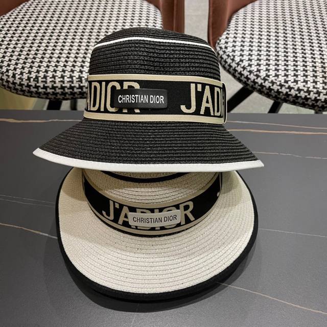 Dior迪奥2024新款草帽，遮阳帽，太阳帽，沙滩遮阳帽 - 点击图像关闭