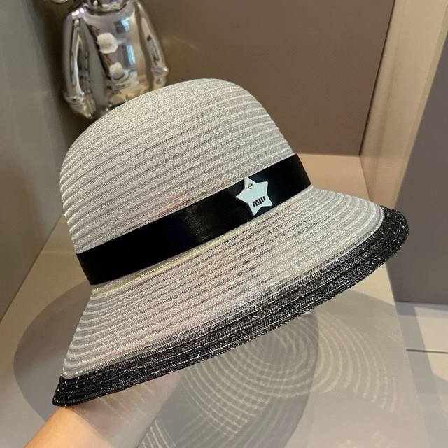 Miumiu缪缪新款欧根纱盆帽，拼色遮阳帽，头围57Cm - 点击图像关闭