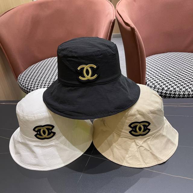 Chanel香奈儿 2024新款蝴蝶结渔夫帽，大牌同步出货～夏季出街单品