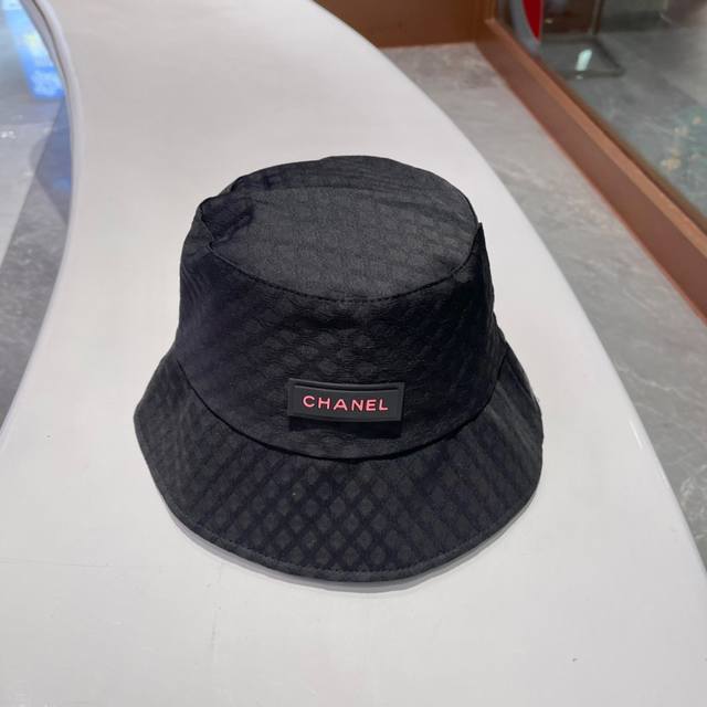Chanel香奈儿名媛风渔夫帽，可折叠，出游携带方便，头围57Cm