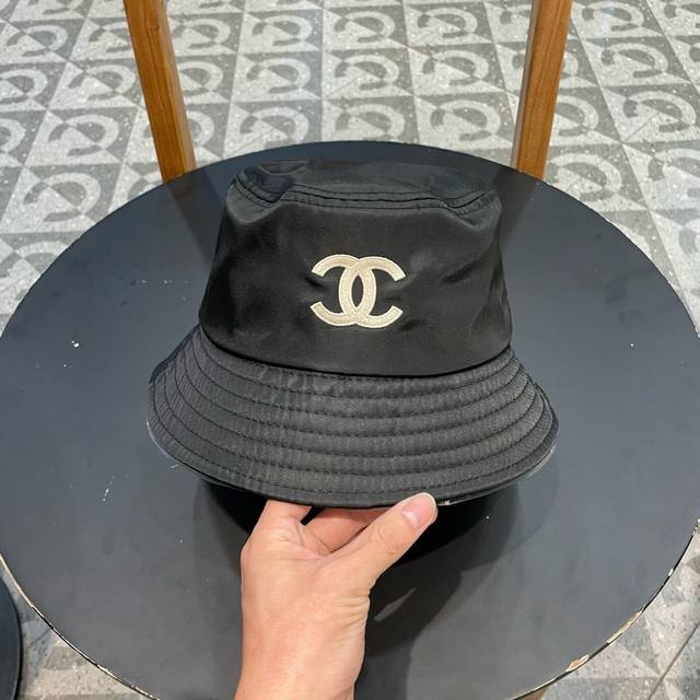 渔夫帽 棒球帽 Chanel香奈儿 新款简约刺绣logo棒球帽，新款出货，大牌款超好搭配，赶紧入手！