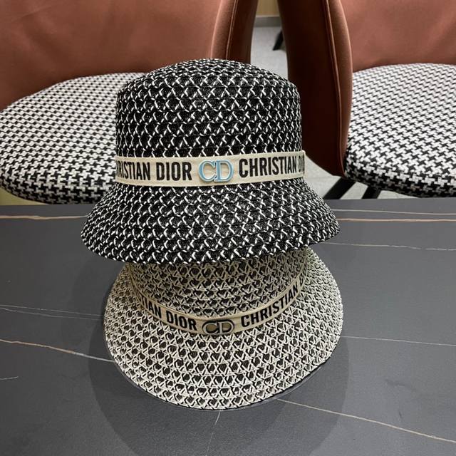 Dior迪奥 2024春夏新草帽简约大方，百搭单品～出街首选，新款帽型超美腻，新品上架 - 点击图像关闭