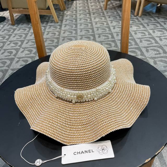 Chanel香奈儿 2024新款小香风密织度假风盆帽草帽，出街旅行单品 - 点击图像关闭