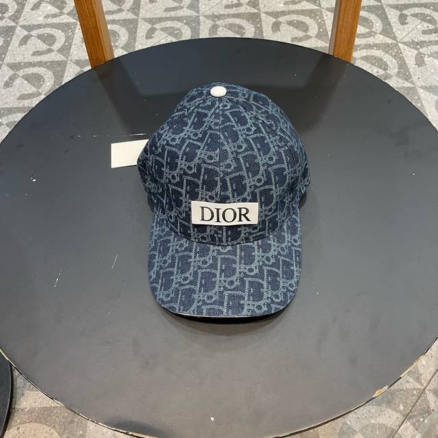 Dior迪奥 2024新款牛仔款棒球帽，新款出货，大牌款超好搭配，赶紧入手！ - 点击图像关闭